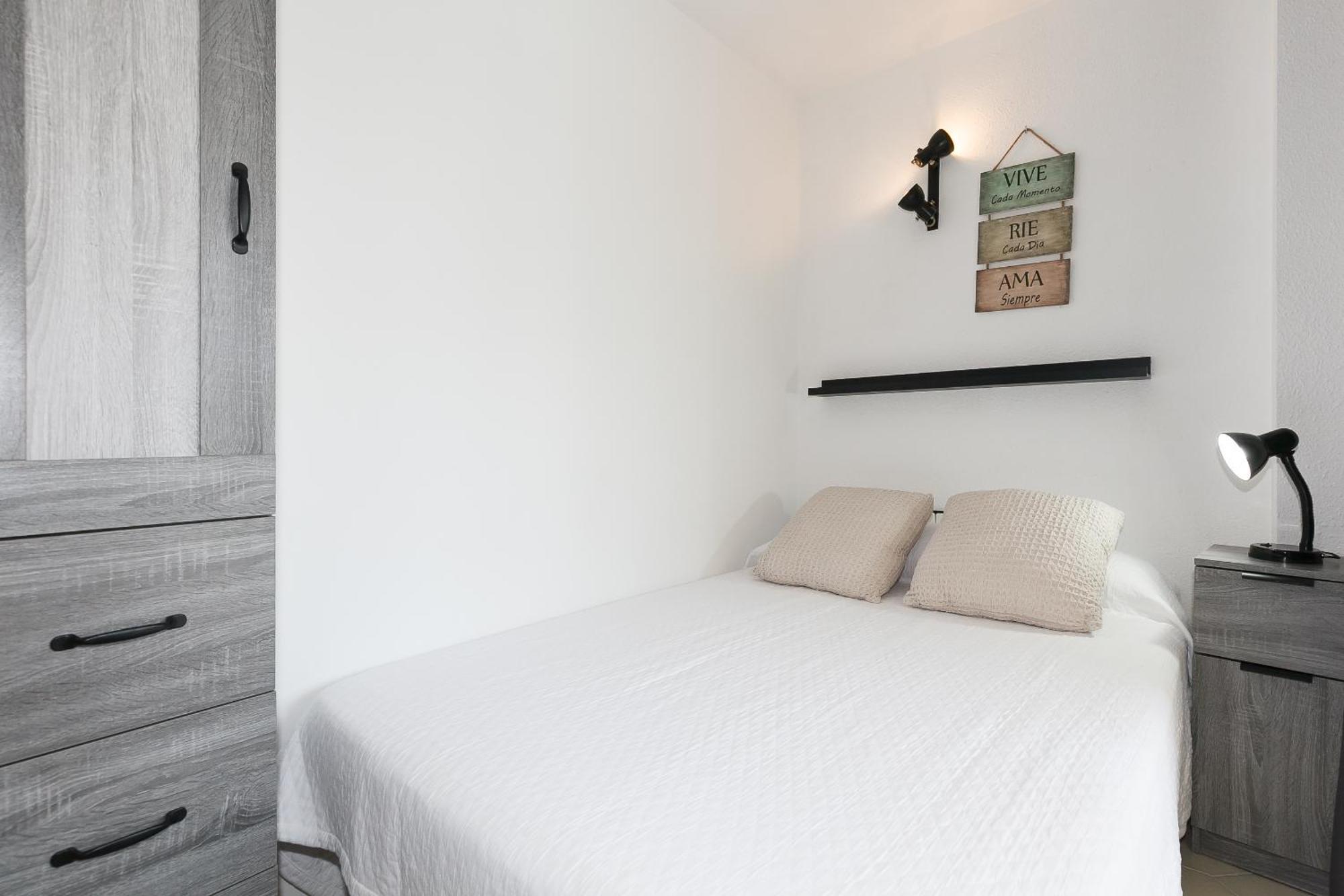 Uhc Novelty Apartments Salou Quarto foto