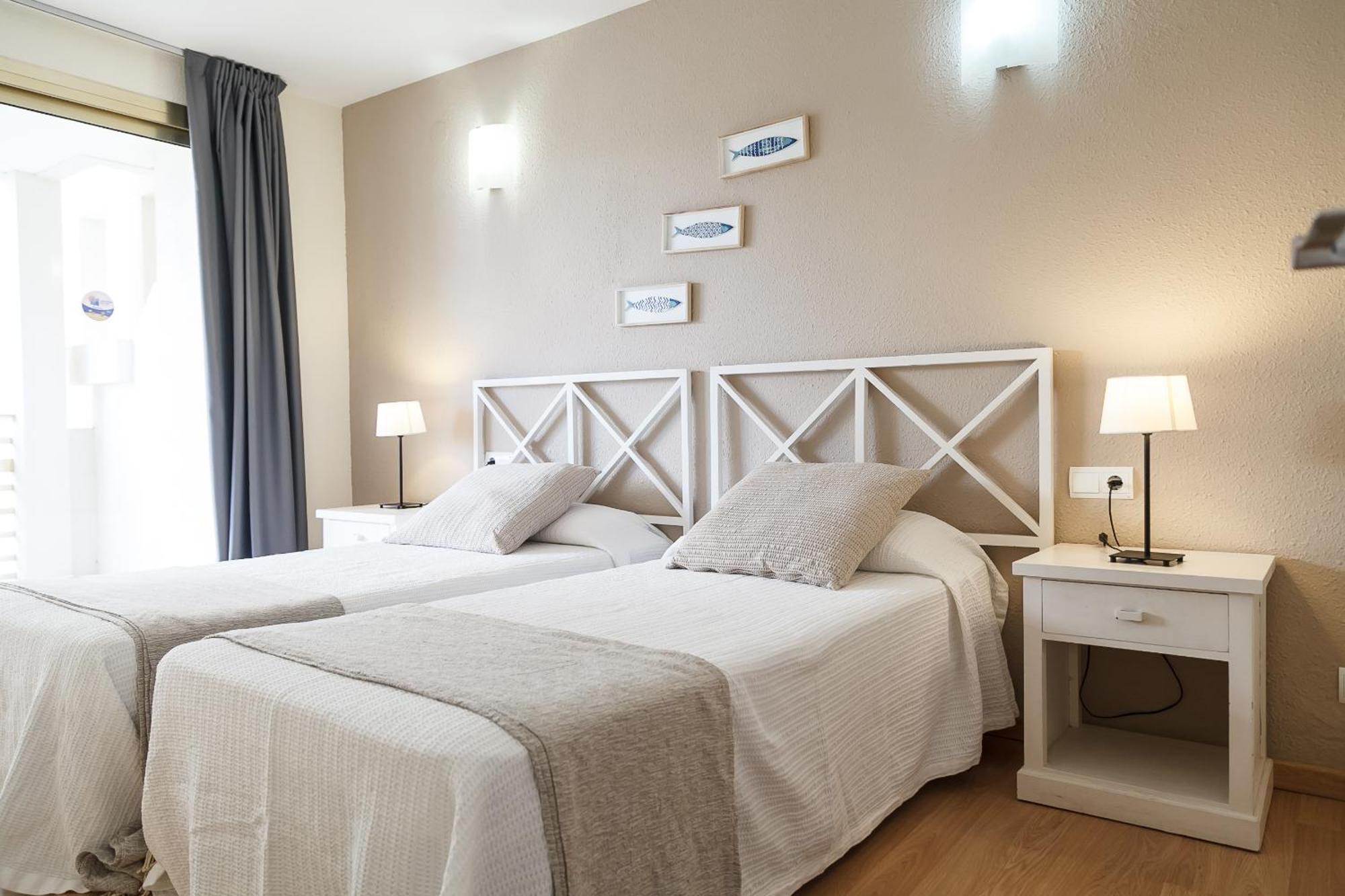 Uhc Novelty Apartments Salou Quarto foto