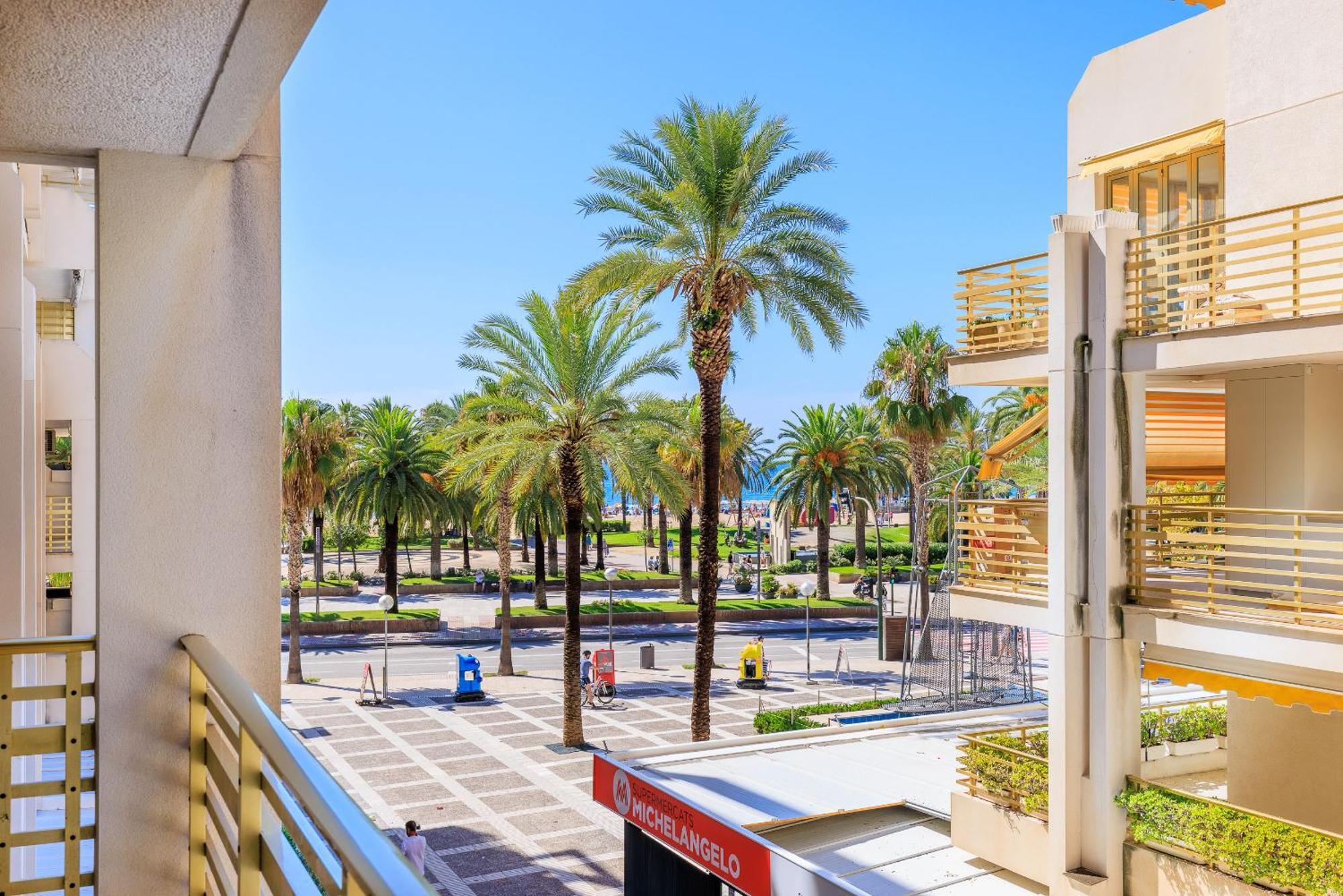 Uhc Novelty Apartments Salou Quarto foto
