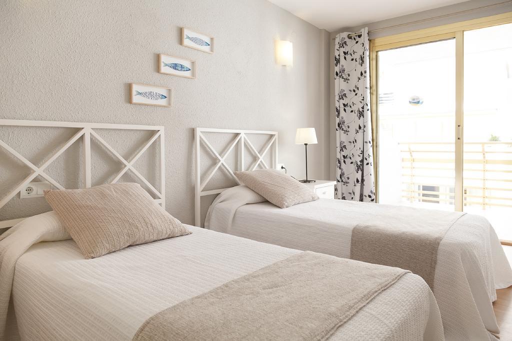 Uhc Novelty Apartments Salou Exterior foto